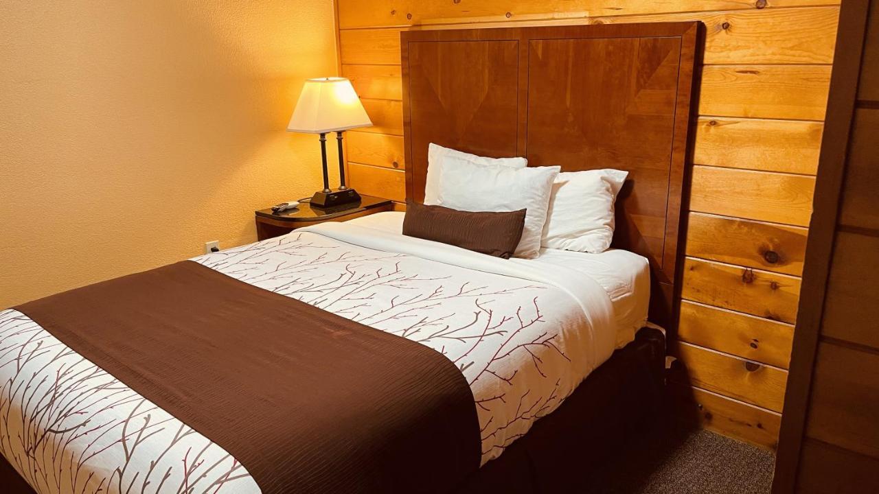 Apple Inn Motel Chelan Buitenkant foto